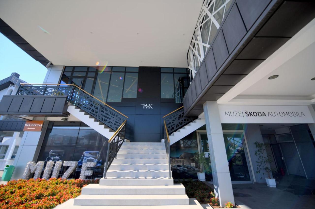 Hotel Kole Čačak Exterior foto