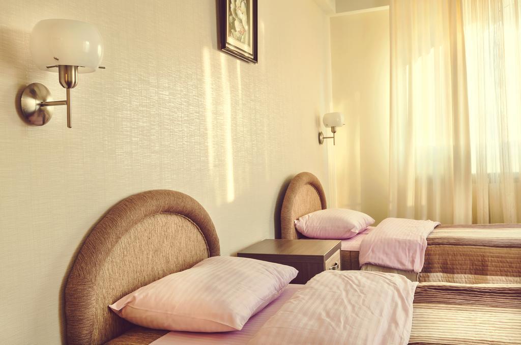Hotel Kole Čačak Cameră foto
